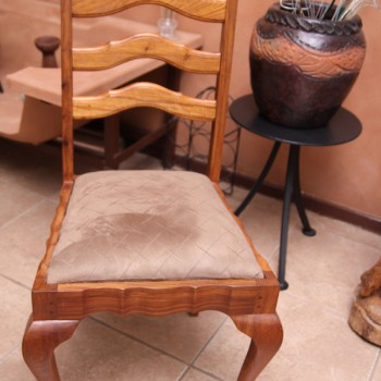 033 Dining Room Chair