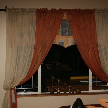 ELITE 072 Sheer Curtains on 25mm Pole with Dummy Roman Blind
